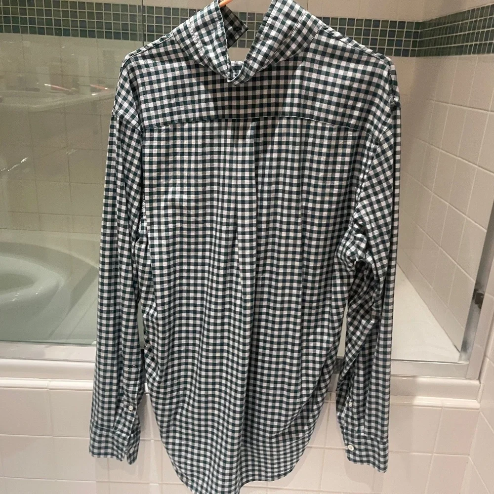 Button up - Picture 1 of 5